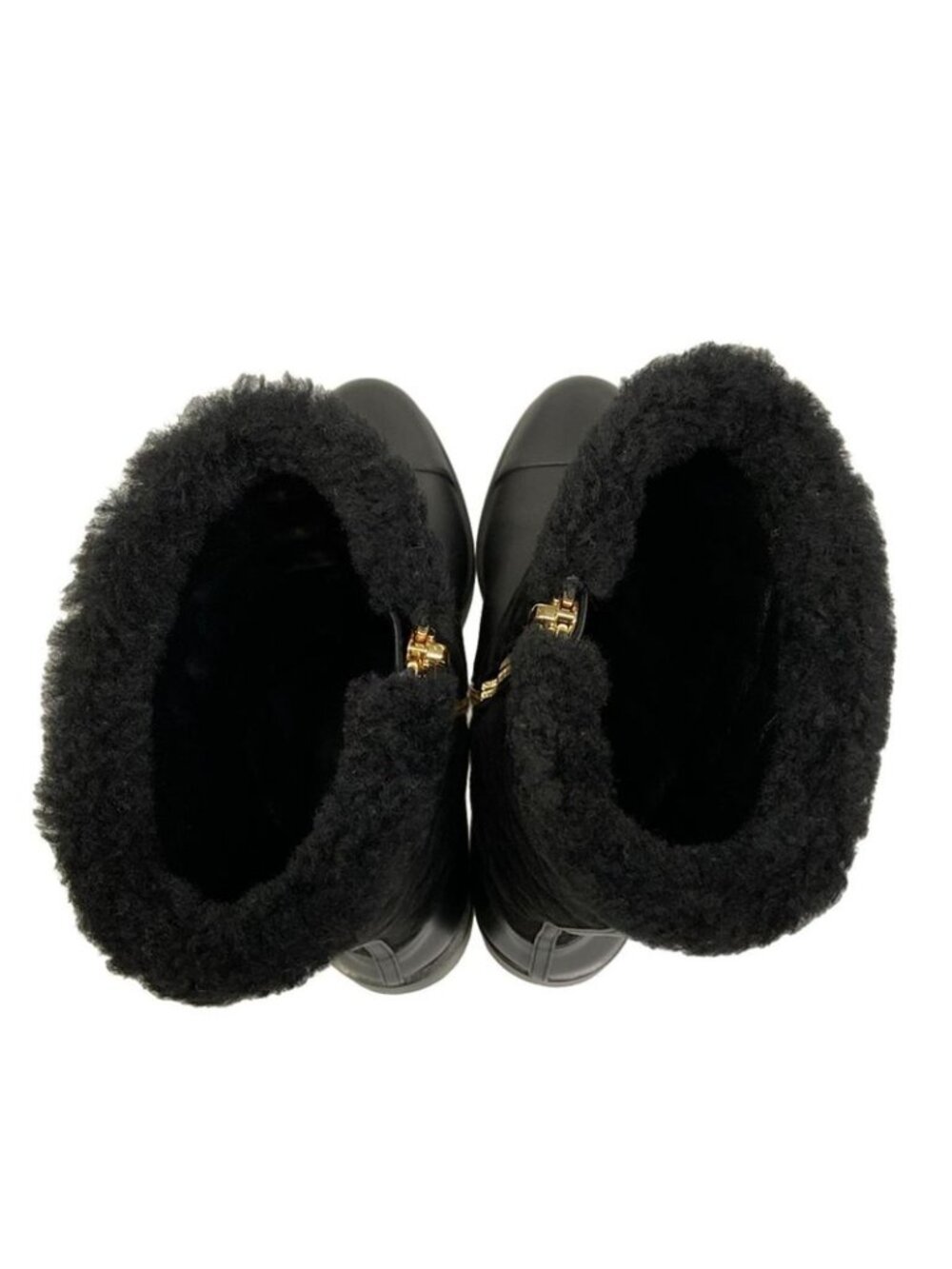 Chanel Boots 38.5 C Black Quilted Gold Leather - Picture 7 of 14